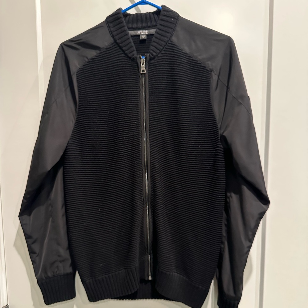 Men’s Guess Zipper Sweater XS. New, never worn, but tag is removed.